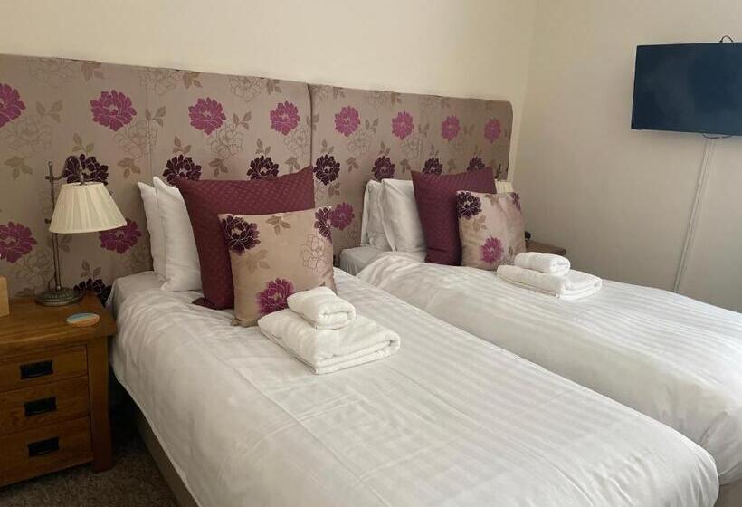 Номер Superior Вид на Море, The Red Lion