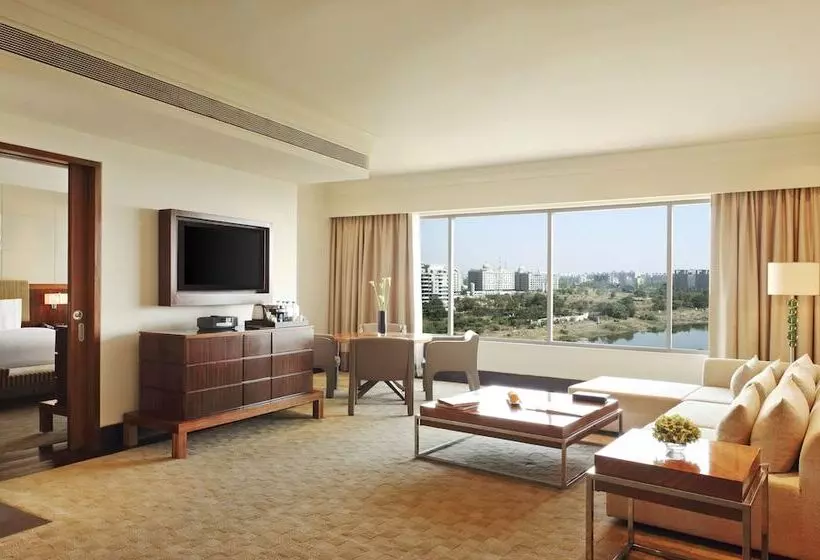 １ベッドルームペントハウスアパート, The Westin Pune Koregaon Park