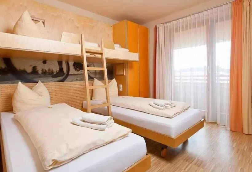 スタンダードトリプルルーム, Jufa Hotel Deutschlandsberg