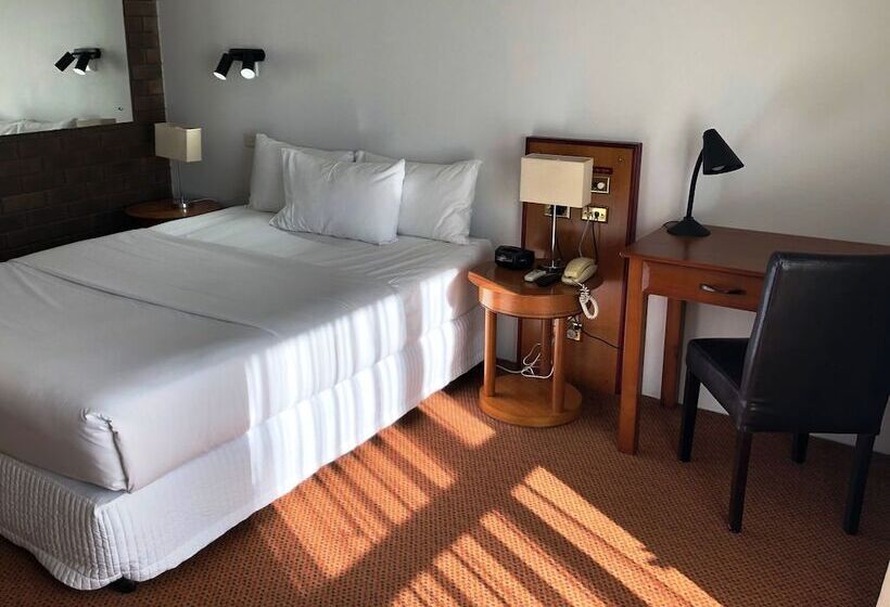 高级客房, Matador Motor Inn