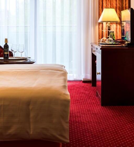 غرفة قياسية فردية, Royal Park Hotel & Spa