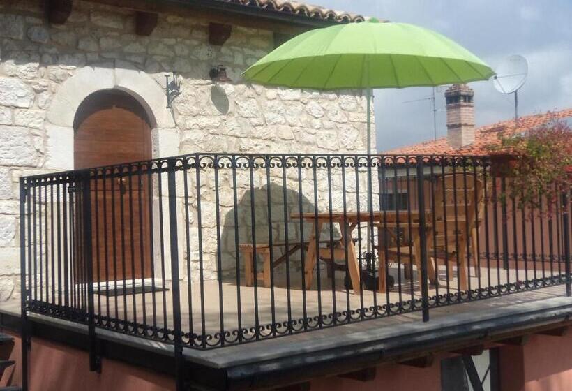 חדר סטנדרט לארבעה, B&b Masseria Majella