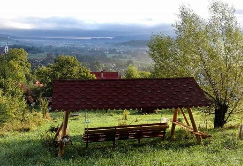 ２ベッドルームアパートメント, Casa De Sub Padure