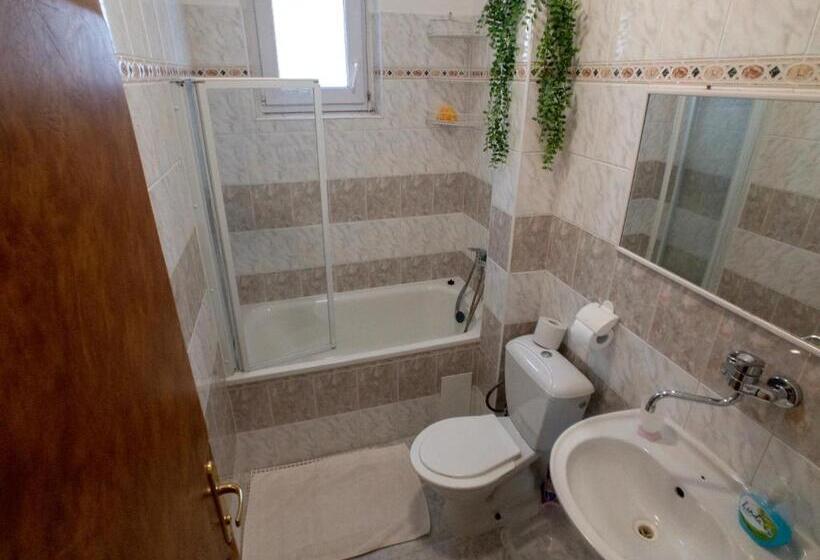 شقة 3 غرف, Chalupa V Západných Tatrách