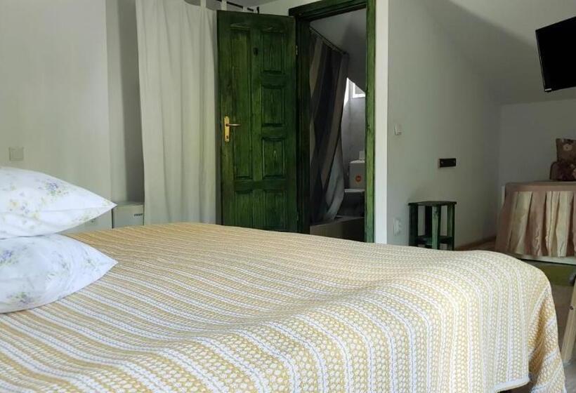 스탠다드 룸, Pensiunea Bia Papadia