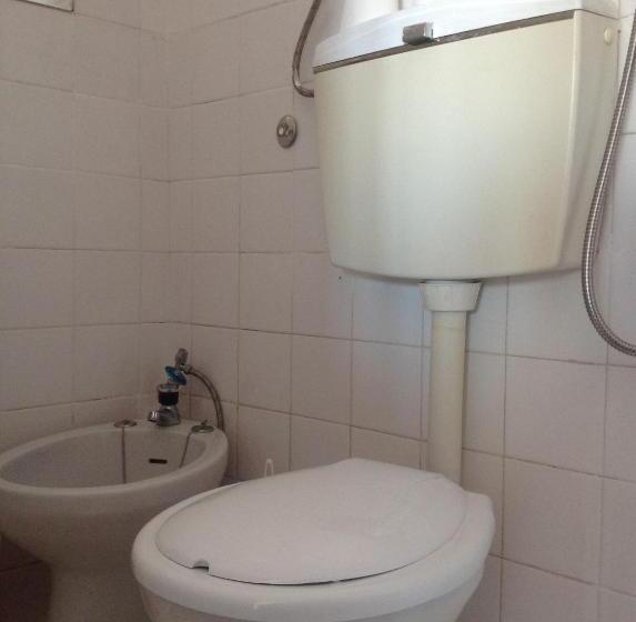 バルコニー付きスタンダードトリプルルーム, Pensão Fernandes