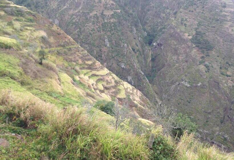 スタンダード4人部屋, Pensão Fernandes