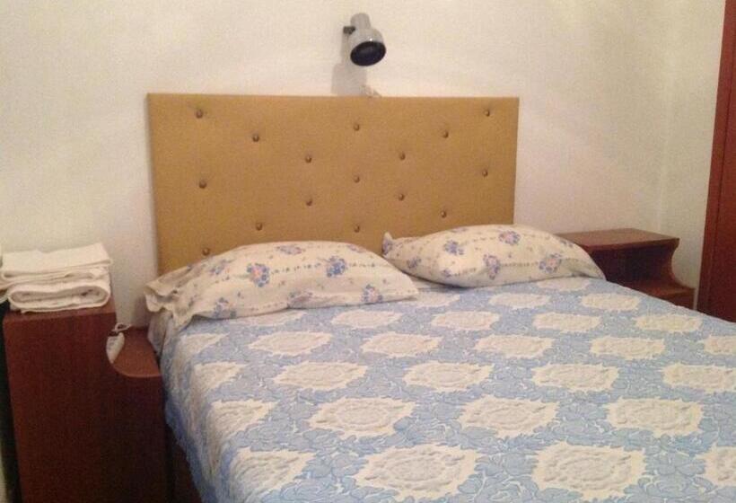 スタンダードルーム, Pensão Fernandes