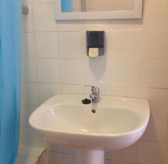 スタンダードルーム, Pensão Fernandes