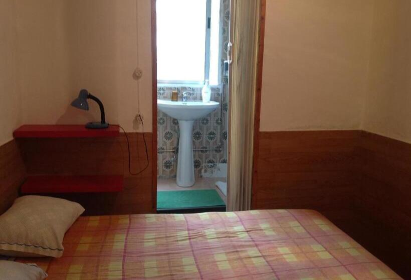 スタンダードルーム, Pensão Fernandes