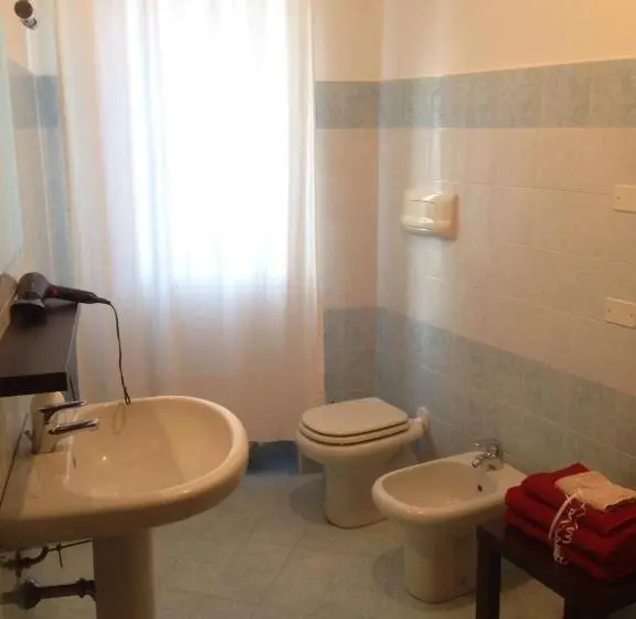 バルコニー付き1ベッドルームアパートメント, Residence Buelli E Dintorni