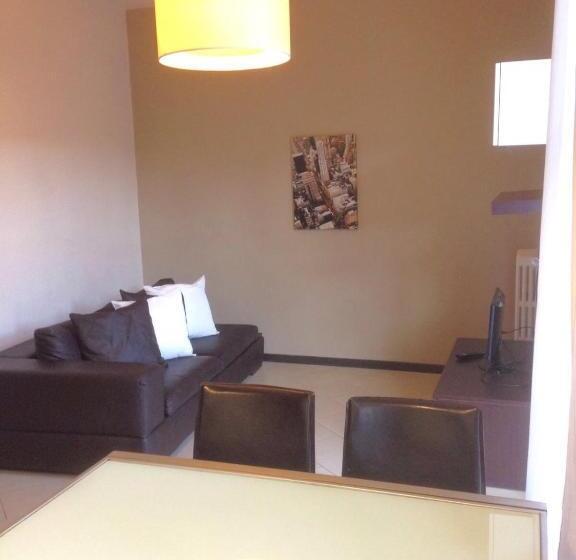 דירה בת חדר שינה 1 עם מרפסת, Residence Buelli E Dintorni