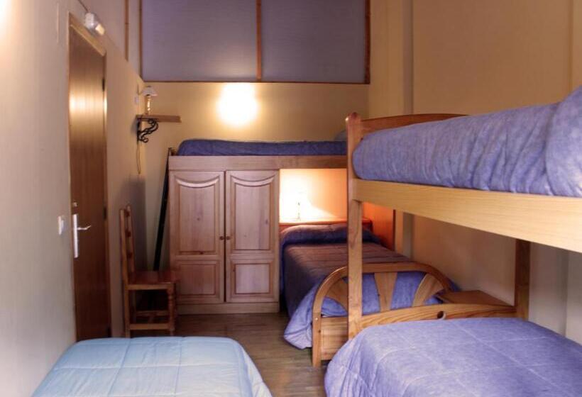 اتاق استاندارد چهارنفره با سرویس بهداشتی مشترک, Albergue Turístico Via De La Plata