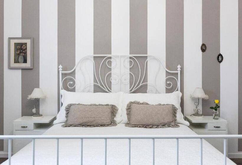 شقة غرفة واحدة, B&b Arco Di Pietra