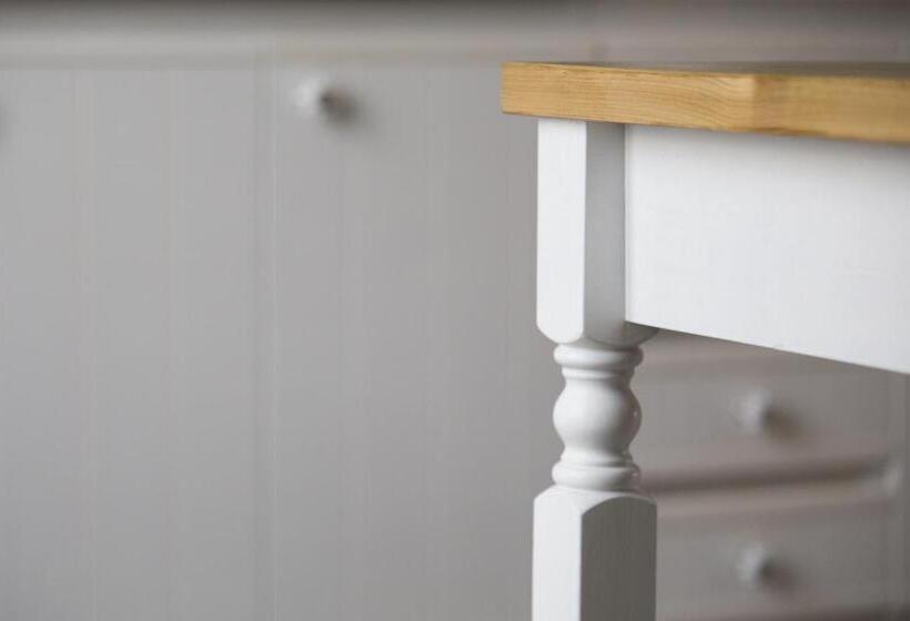 شقة غرفة واحدة, B&b Arco Di Pietra