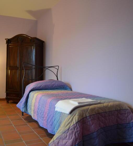 Номер Стандарт Трехместный, B&b La Casa Di Giulietta