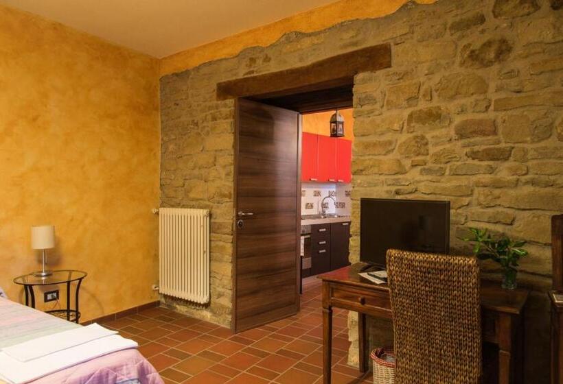 Апартаменты 1 Спальня с Балконом, B&b La Casa Di Giulietta