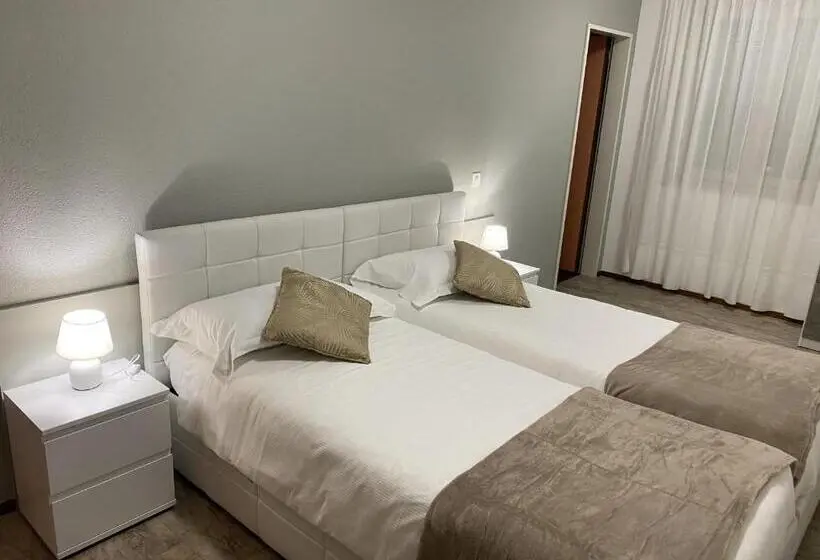 マウンテンビューデラックスルーム, Albergo Stazione
