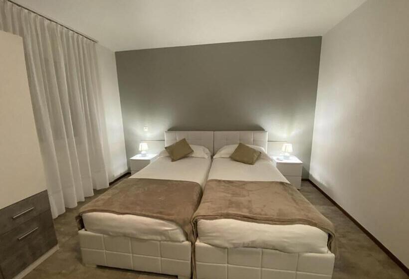 Семейный Номер Deluxe, Albergo Stazione