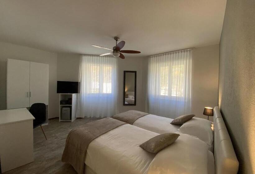Номер Deluxe Вид на Горы, Albergo Stazione