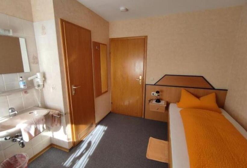 اتاق استاندارد یک نفره, Gasthaus Zum Spalterwald