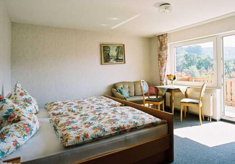 اتاق لوکس با بالکن, Gasthaus Zum Spalterwald