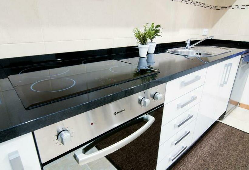 غرفة عائلية, Northspot