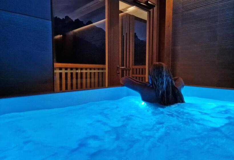 エコノミー4人部屋, Residence Panorama