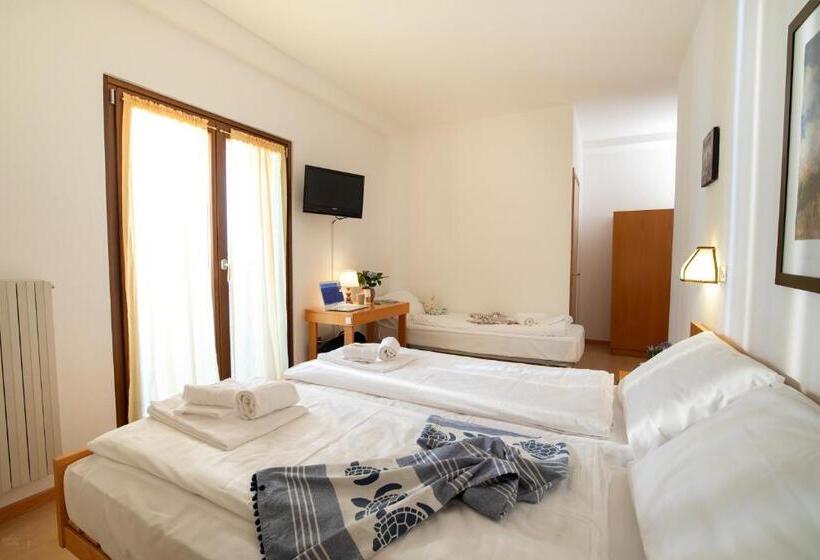 スタンダードトリプルルーム, Residence Panorama