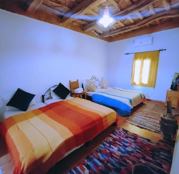 اتاق خانوادگی با چشم‌انداز باغ, Riad Kasbah Des Roches