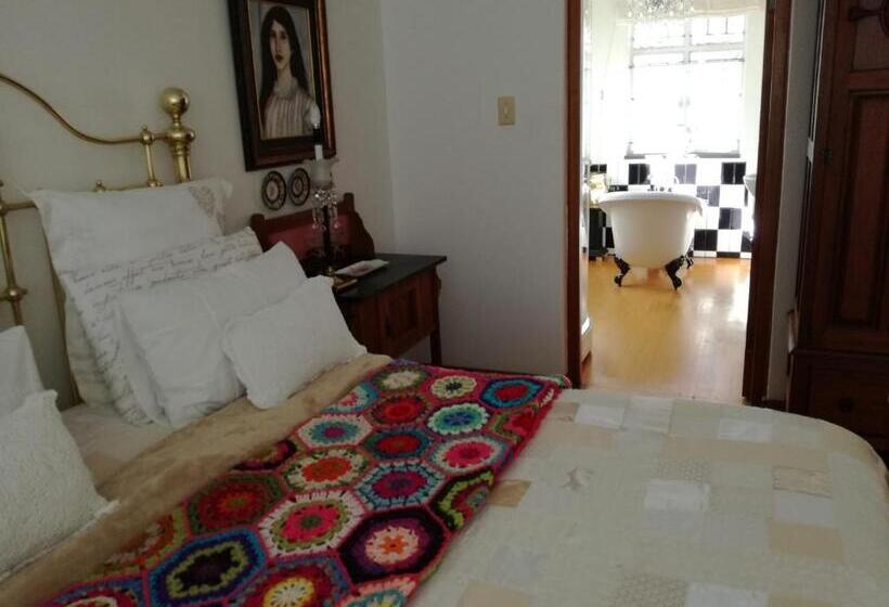 اتاق استاندارد, 29ontait Guest House