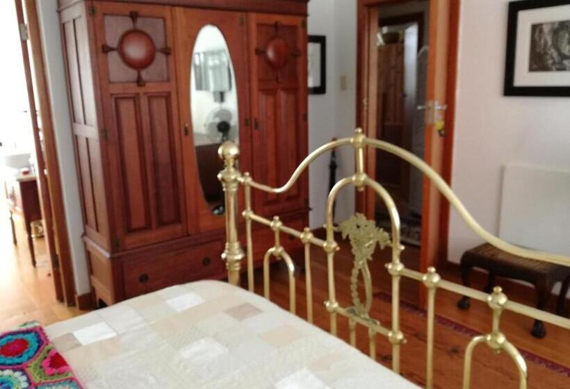 اتاق استاندارد, 29ontait Guest House