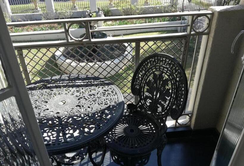 اتاق استاندارد, 29ontait Guest House