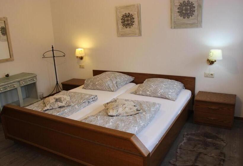 스탠다드 룸, Gasthof Walhalja