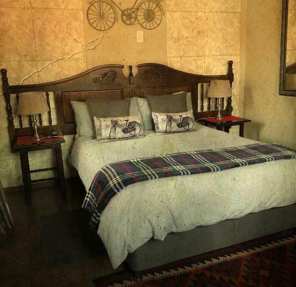 이코노미 룸, Revenir