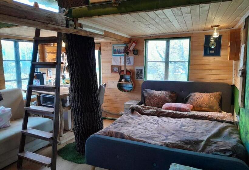 خانه 1 خوابه, Tree House Ramona & Fairytale Wooden House By Ljubljana