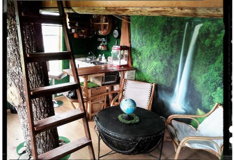 خانه 1 خوابه, Tree House Ramona & Fairytale Wooden House By Ljubljana