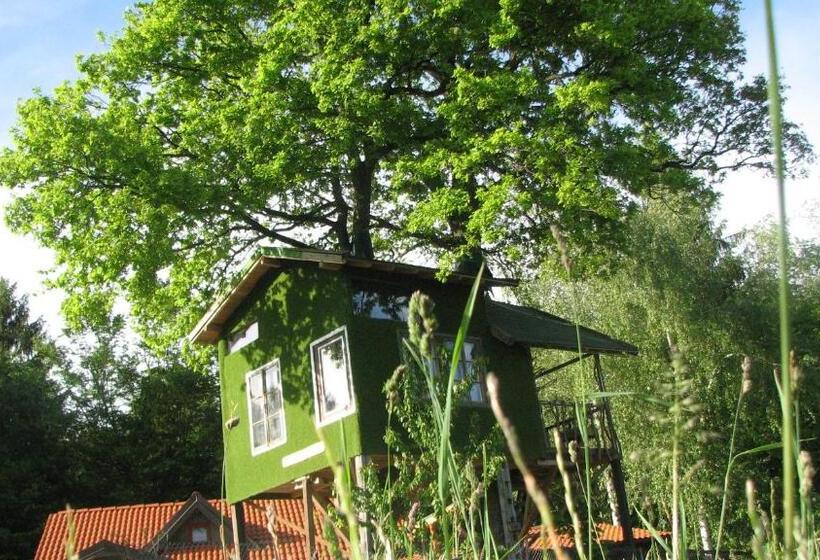خانه 1 خوابه, Tree House Ramona & Fairytale Wooden House By Ljubljana
