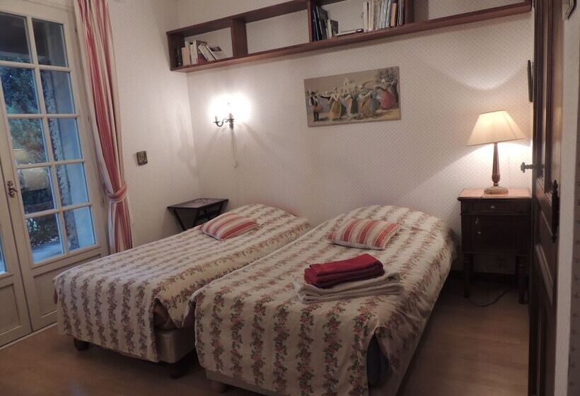 ３ベッドルームスイート, Clos Saintegarde