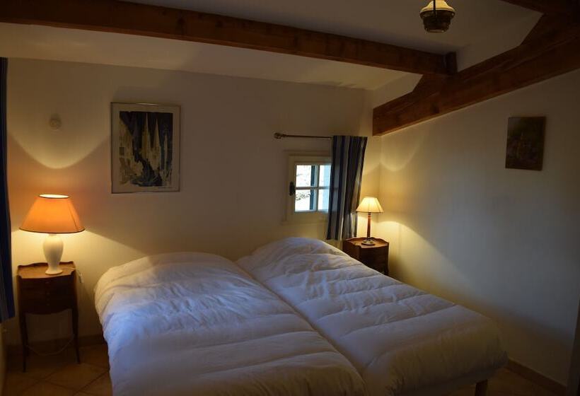 スタンダードルーム, Clos Saintegarde