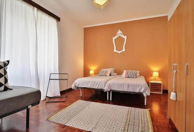 バルコニー付きスタンダードトリプルルーム, Costa Norte Guesthouse