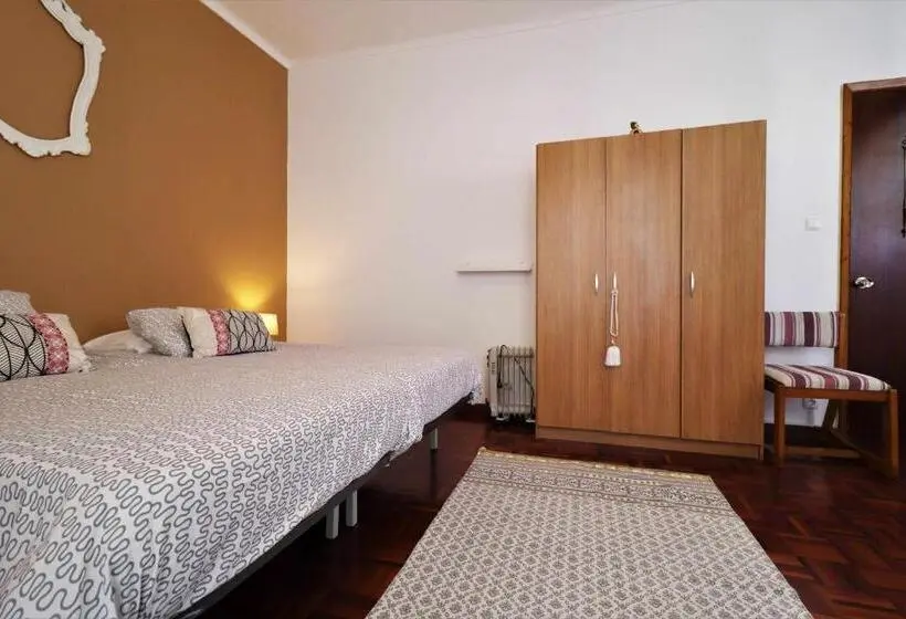 バルコニー付きスタンダードトリプルルーム, Costa Norte Guesthouse