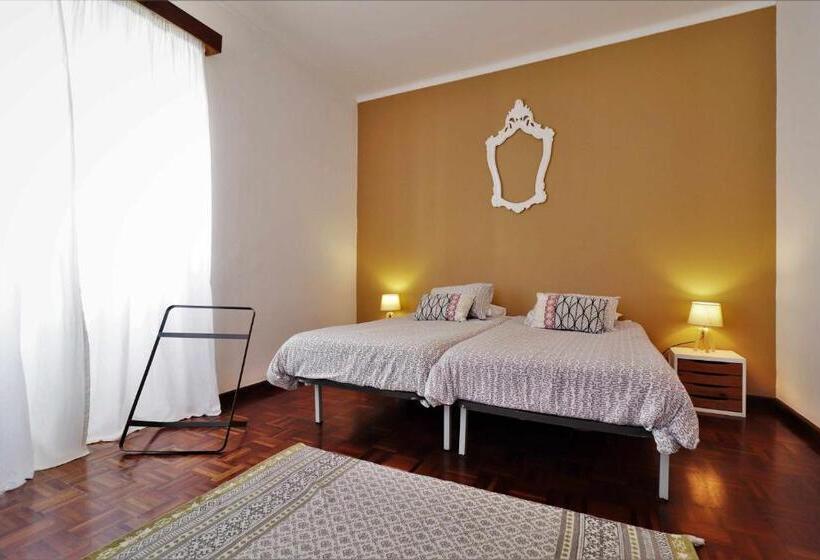 스탠다드 트리플 발코니 룸, Costa Norte Guesthouse