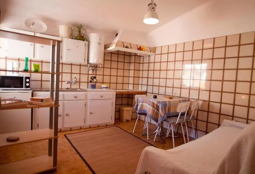 Apartament 1 Dormitor, Hostel Seixe