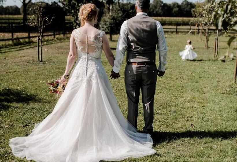 디럭스 스위트, Landrop Bed & Breakfast