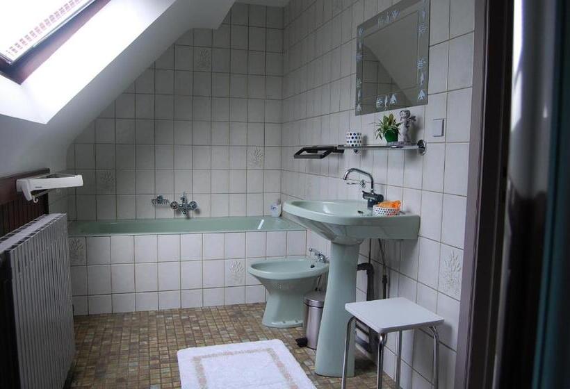 标准间, B&b Des Bois Sans Nombre