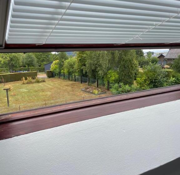 Номер Стандарт Вид на Сад, B&b Des Bois Sans Nombre