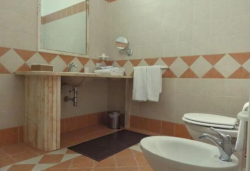 Pokój Standard Trzyosobowy, B&b Le Vele