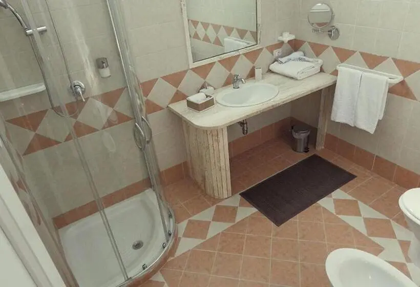 Pokój Standard Trzyosobowy, B&b Le Vele