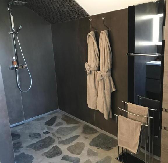 חדר סטנדרט, Château Du Puech